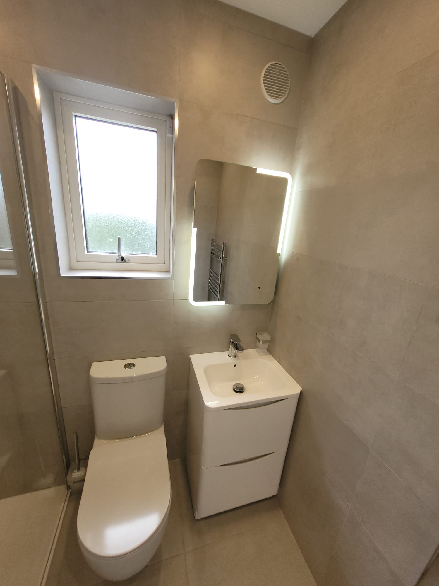VM Bathrooms (30)